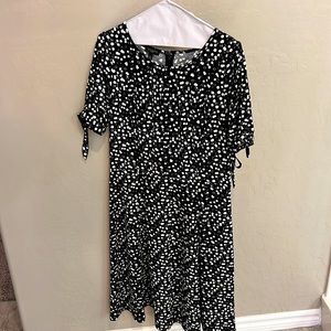 Talbots MP NWOT Black polka dot